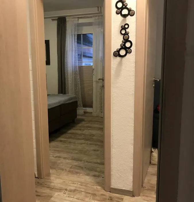Ferienwohnung Gartenlaube-1